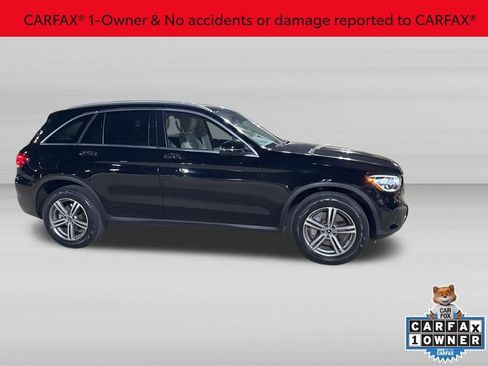 Used 2022 Mercedes-Benz GLC 300 4MATIC image 2