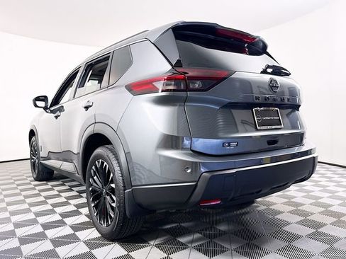 Certified 2026 Nissan Rogue SV image 21