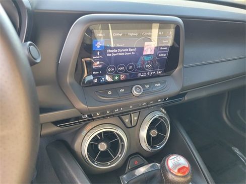 Used 2022 Chevrolet Camaro SS image 24