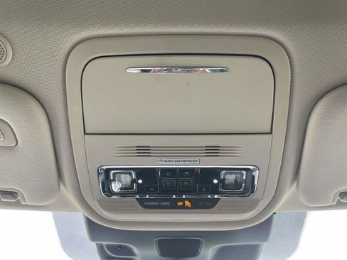 Used 2023 Lincoln Aviator Reserve w/ Equipment Group 201A RWD image 29