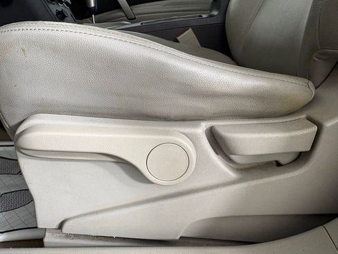 Used 2008 Nissan Rogue SL w/ Premium Pkg FWD image 14