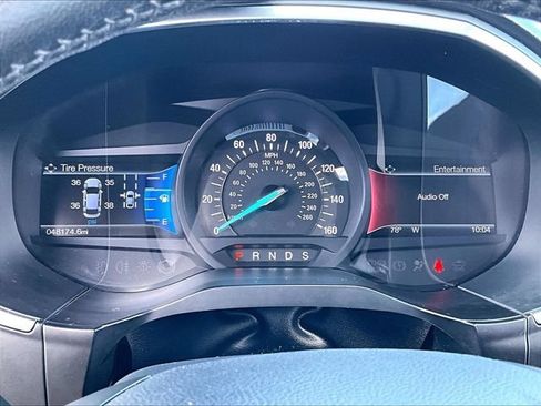 Used 2016 Ford Edge Titanium w/ Equipment Group 302A AWD/4WD image 25