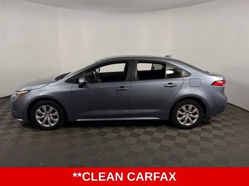 Used 2023 Toyota Corolla XLE image 5