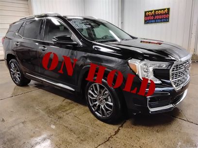 Used 2022 GMC Terrain Denali w/ Black Diamond Edition