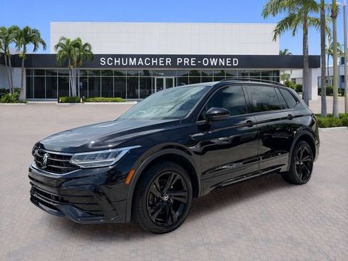 Used 2023 Volkswagen Tiguan SE R-Line FWD image 3