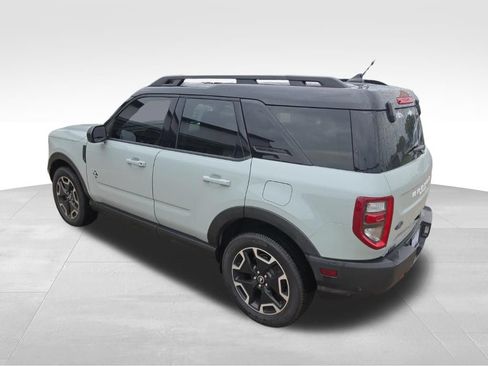 Used 2022 Ford Bronco Sport Outer Banks w/ Tech Package AWD/4WD image 12