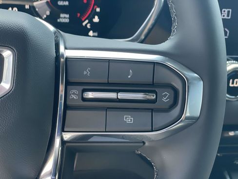 New 2026 GMC Canyon Elevation w/ Convenience Package RWD image 12