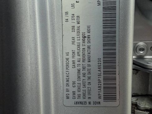 Used 2005 Porsche Cayenne S image 31