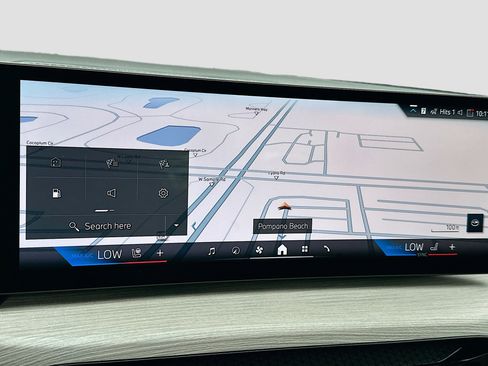 New 2025 BMW 330i Sedan w/ Convenience Package image 13