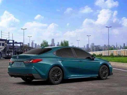New 2026 Toyota Camry SE w/ Convenience Package AWD/4WD image 10