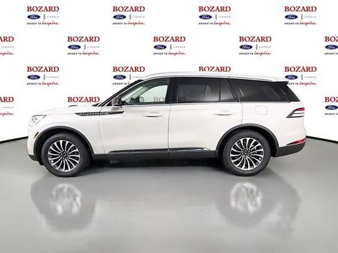 Certified 2022 Lincoln Aviator Reserve w/ Equipment Group 201A AWD/4WD image 5