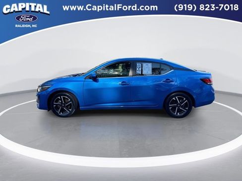 Used 2025 Nissan Sentra SV FWD image 5