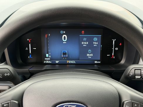 Certified 2025 Ford Maverick XLT w/ Equipment Group 302A image 18