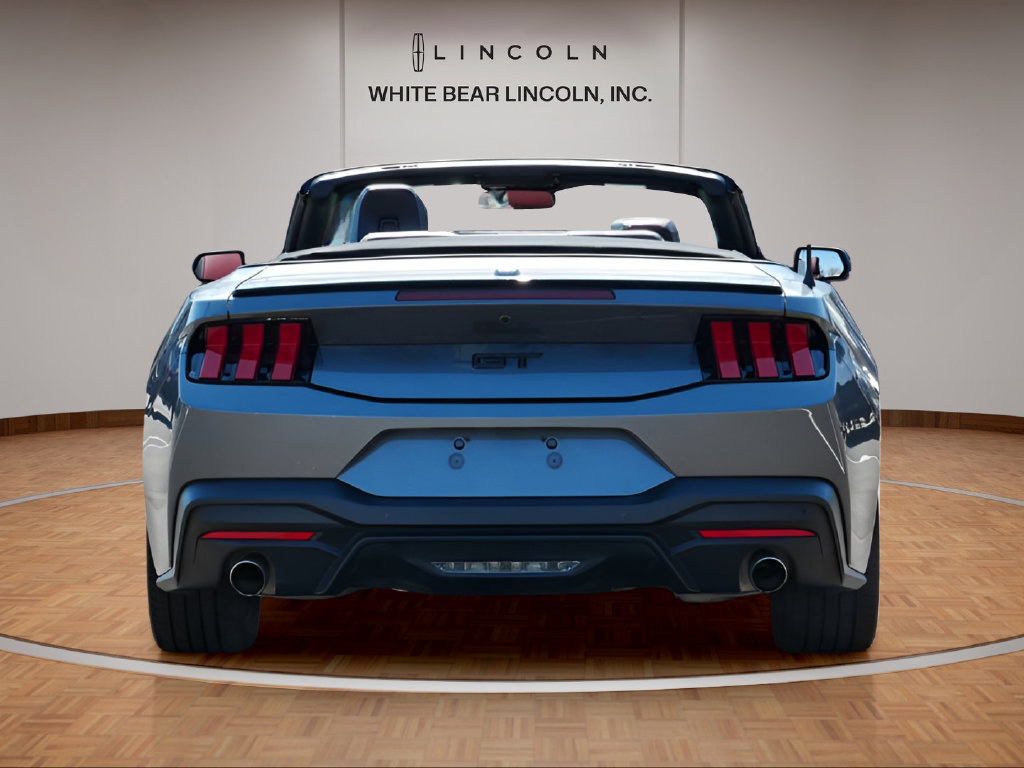 Used 2025 Ford Mustang GT Premium RWD image 6