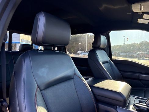 Used 2024 Ford F150 Lariat w/ FX4 Off-Road Package image 10