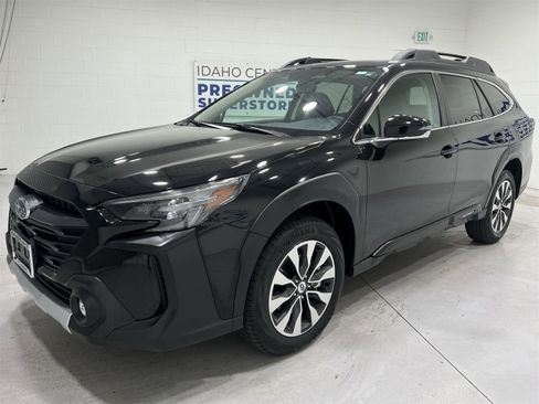 Certified 2025 Subaru Outback Limited image 4