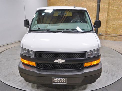 Used 2019 Chevrolet Express 3500 LS image 5