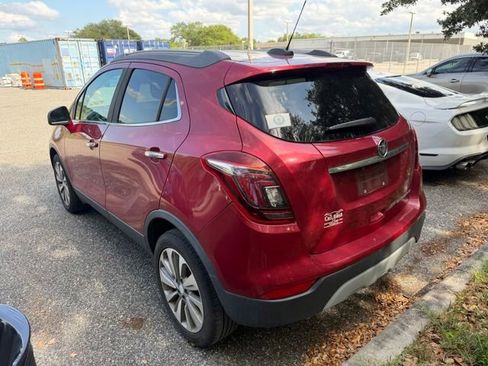 Used 2020 Buick Encore Preferred FWD image 4