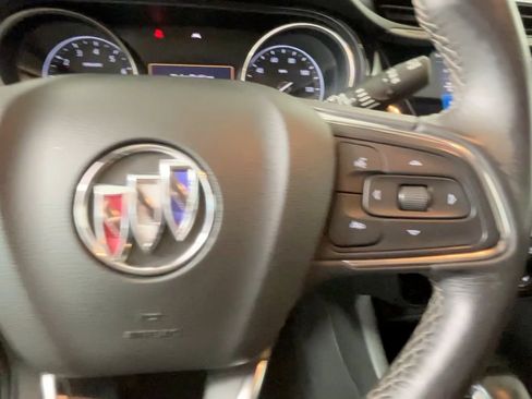 Used 2022 Buick Encore GX Select w/ Sport Touring Package FWD image 29