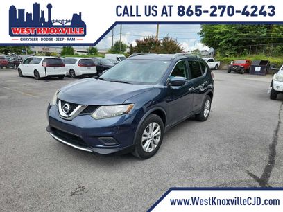 Used 2016 Nissan Rogue SV w/ SV Premium Package