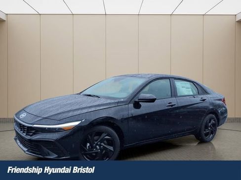 New 2026 Hyundai Elantra Sport FWD image 1