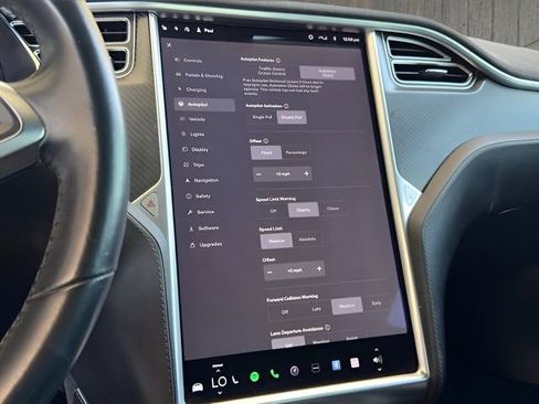 Used 2016 Tesla Model S 60 RWD image 25