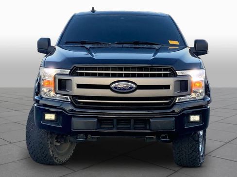 Used 2019 Ford F150 XLT w/ Equipment Group 302A Luxury AWD/4WD image 4