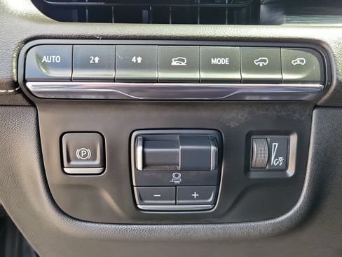 Used 2021 Cadillac Escalade Premium Luxury w/ Driver Assist Tech Package AWD/4WD image 14