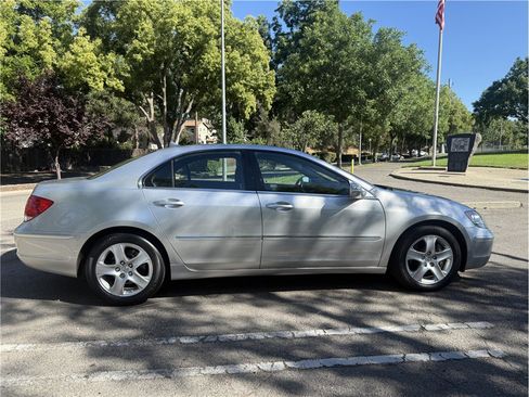 Used 2005 Acura RL AWD/4WD image 6
