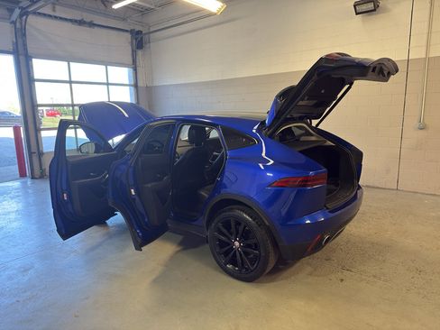 Used 2019 Jaguar E-PACE S AWD/4WD image 10