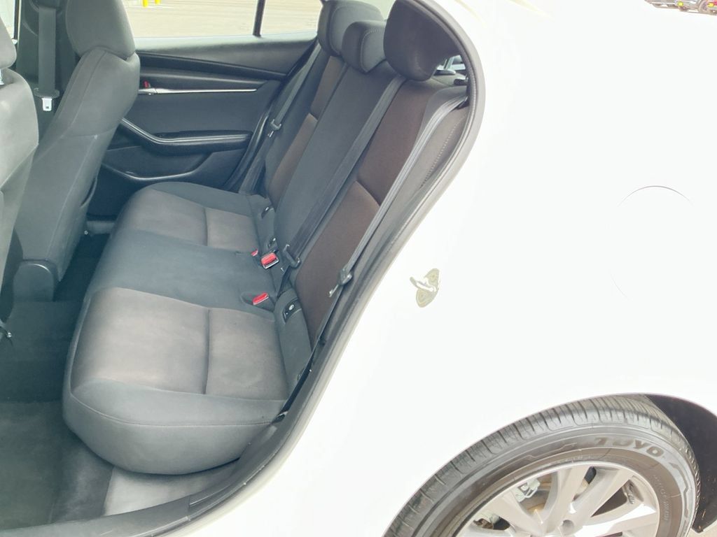 Used 2021 MAZDA MAZDA3 s FWD image 28