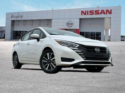 New 2025 Nissan Versa SV