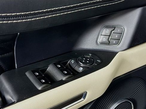 Used 2020 Ford Expedition Platinum image 18