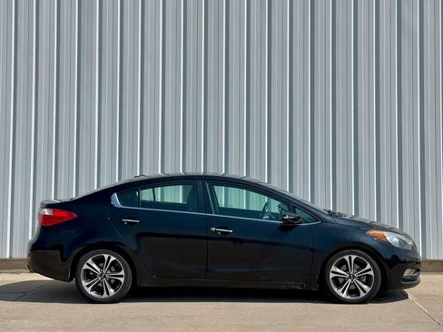 Used 2016 Kia Forte EX FWD image 7