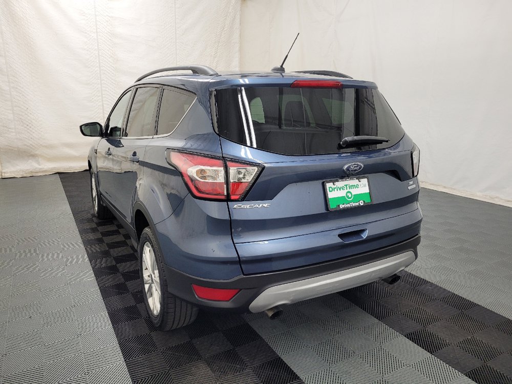 Used 2018 Ford Escape SE FWD image 5