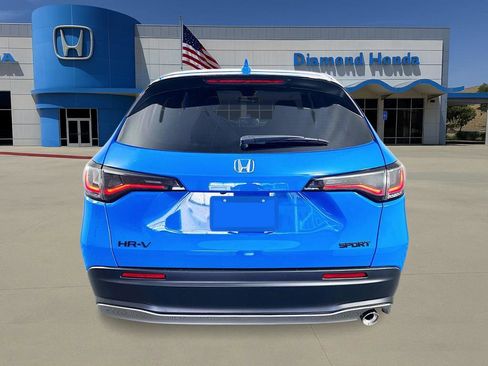 New 2026 Honda HR-V Sport image 3