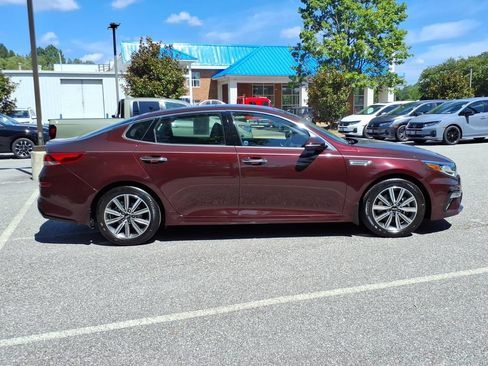 Used 2020 Kia Optima Premium FWD image 3