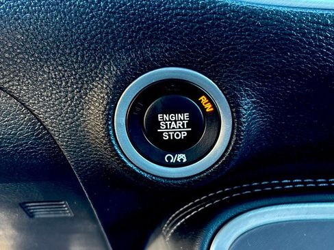 Used 2022 Dodge Challenger R/T Scat Pack image 24