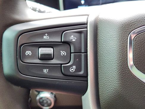 Used 2024 GMC Sierra 2500 Denali w/ Denali Reserve Package AWD/4WD image 23