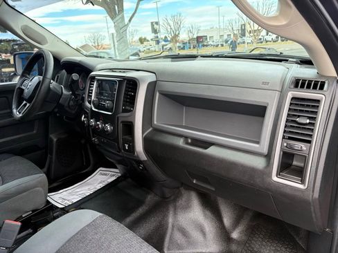 Used 2014 RAM 1500 4x4 Crew Cab w/ Protection Group image 25