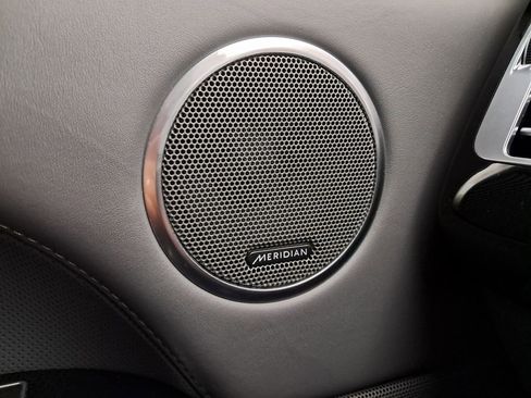 Used 2015 Land Rover Range Rover Long Wheelbase Autobiography image 21