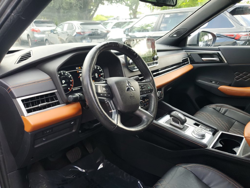 Used 2022 Mitsubishi Outlander SEL AWD/4WD image 23