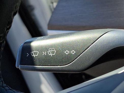 Used 2023 Tesla Model 3 Performance AWD/4WD image 23