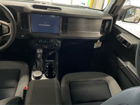 New 2026 Ford Bronco Big Bend image 9