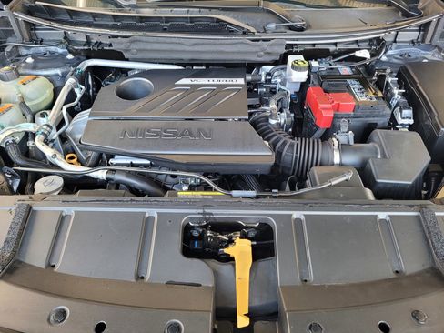 Certified 2023 Nissan Rogue SV image 20