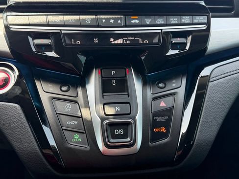 Used 2025 Honda Odyssey Touring image 39
