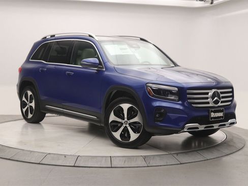 New 2026 Mercedes-Benz GLB 250 image 16