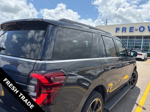 Used 2023 Ford Expedition Limited RWD image 7