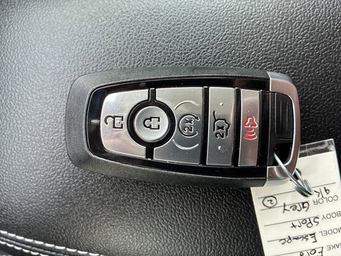 Used 2023 Ford Escape Active image 34