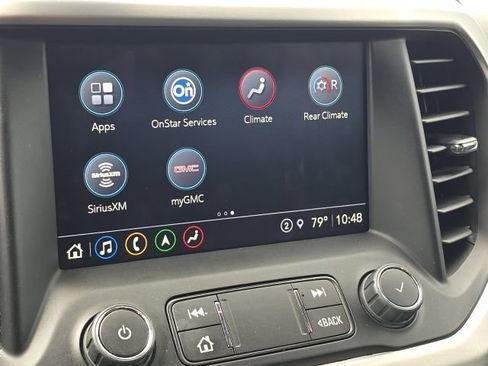 Used 2023 GMC Acadia SLT FWD image 32